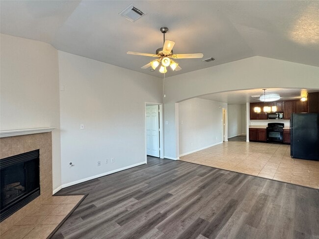 Building Photo - 21543 Falvel Misty Dr