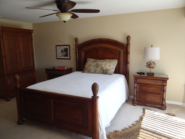 Building Photo - AVAILABLE SEASON 2027   PORT CHARLOTTE, HEATED POOL HOME, SALT WATER CANAL   $3900