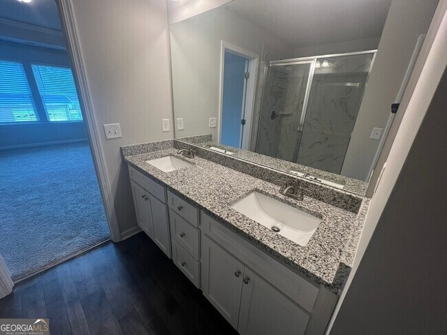 Building Photo - 50 Crabapple Ridge Dr