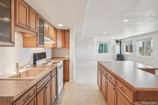 Building Photo - 6333 S Sicily Way