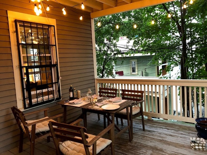 Back deck - 8 Fox St