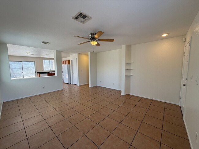 Building Photo - NEW Paint + NEW Carpet + NEW blinds + NEW ...