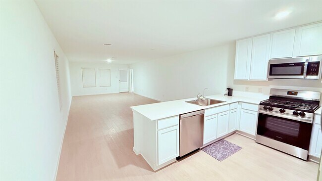 Building Photo - 3109 Courtney Flower Dr