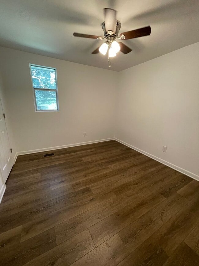 Building Photo - Coming Soon! Remodeled and ready to be you...