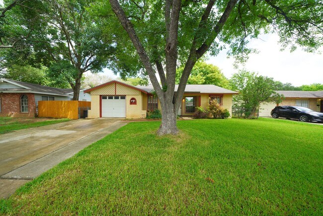 Building Photo - 221 Judith Ann Dr