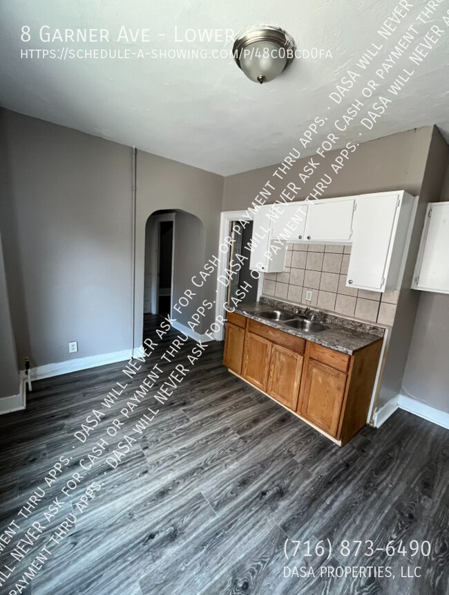 Building Photo - 8 Garner Ave