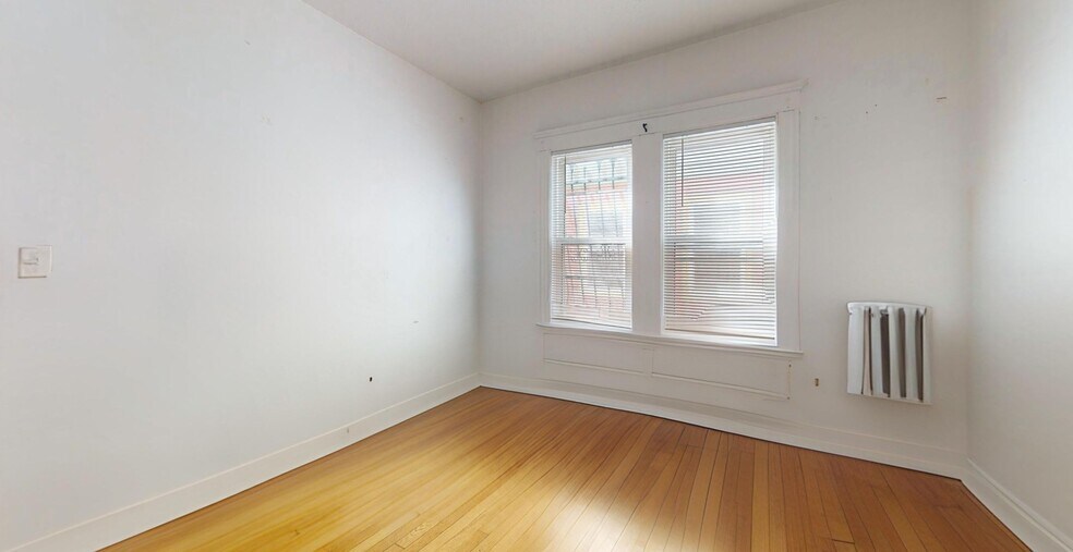 Building Photo - 95 Jamaica St