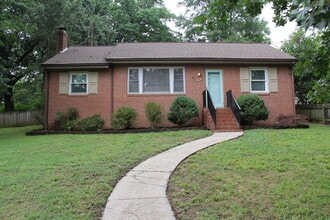 Building Photo - 3707 Brookside Rd