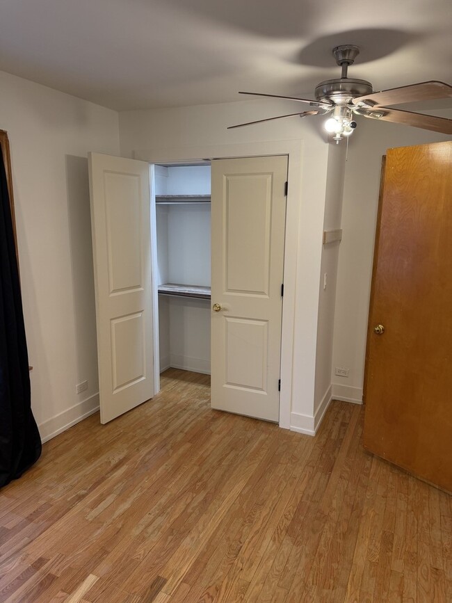 Building Photo - 4144 N Parkside Ave