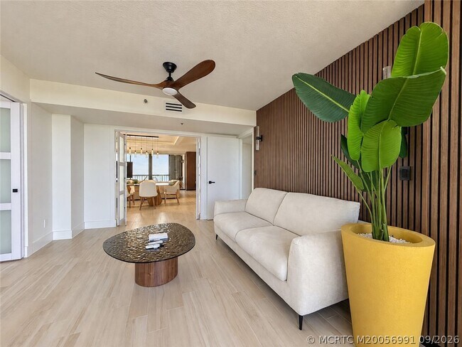 Building Photo - 3100 N Hwy A1A