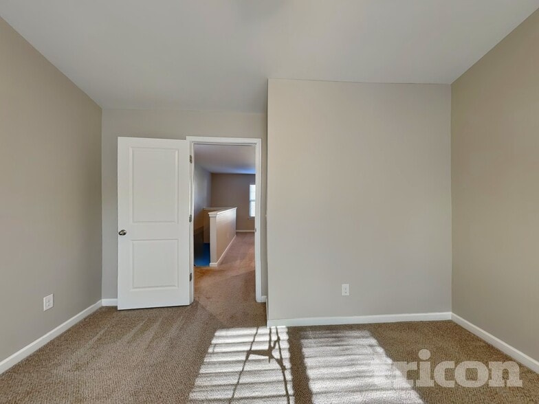 Building Photo - 1134 Rankin Oaks St