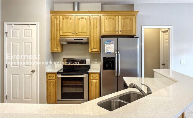 Building Photo - 115 Nasa Way