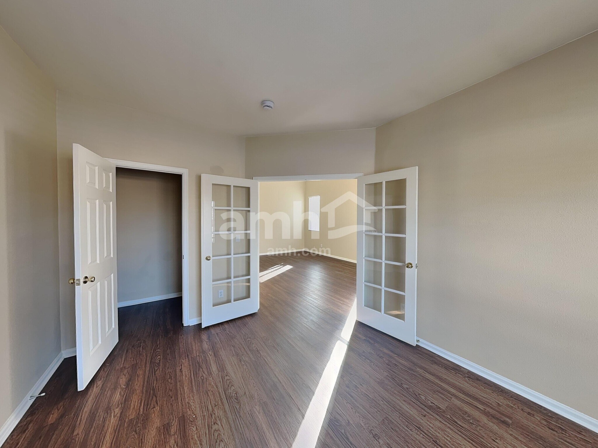 Building Photo - 15142 E 119th Ave