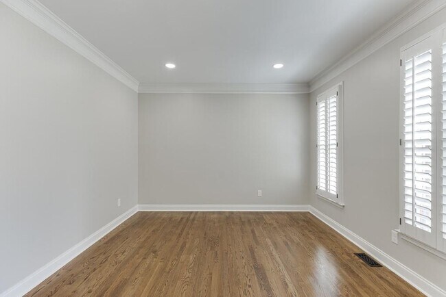 Building Photo - 295 Crown Vetch Ln