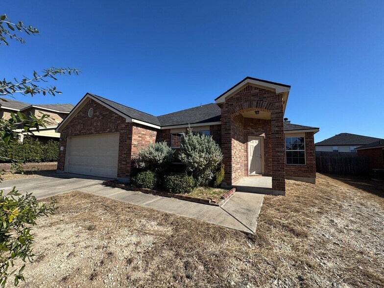 Building Photo - 6206 Taree Loop