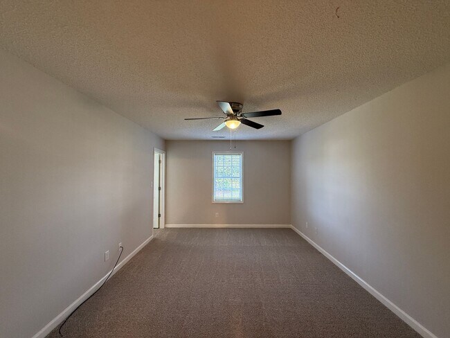 Building Photo - 5337 Moss Creek Ln