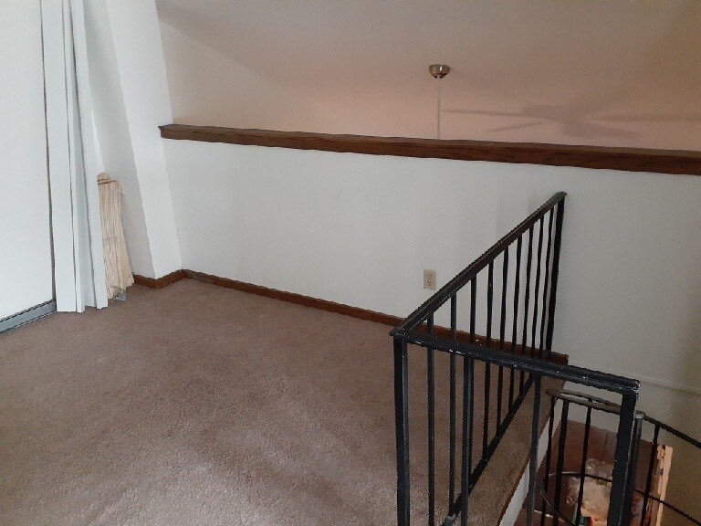 Building Photo - 421 W Doty St