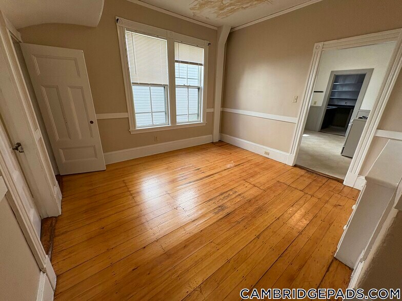 Building Photo - 55 Rindge Ave