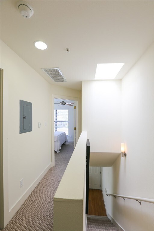 Building Photo - 711 W 32nd St