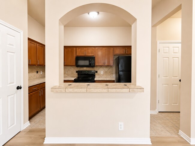 Building Photo - 1328-1330 Piedmont Drive