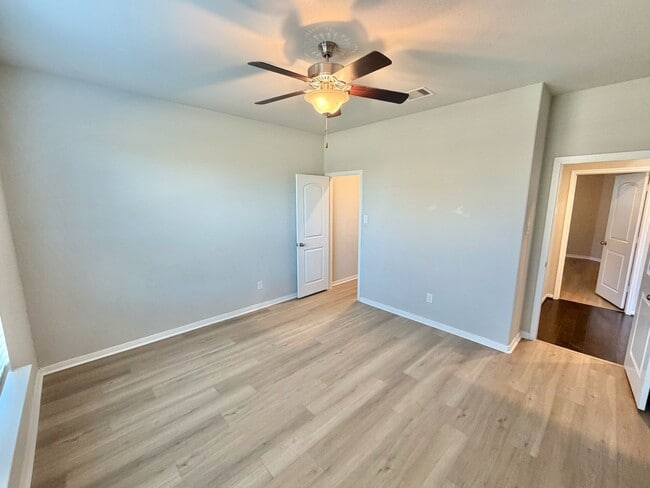 Building Photo - 4619 Grigio Pines Dr