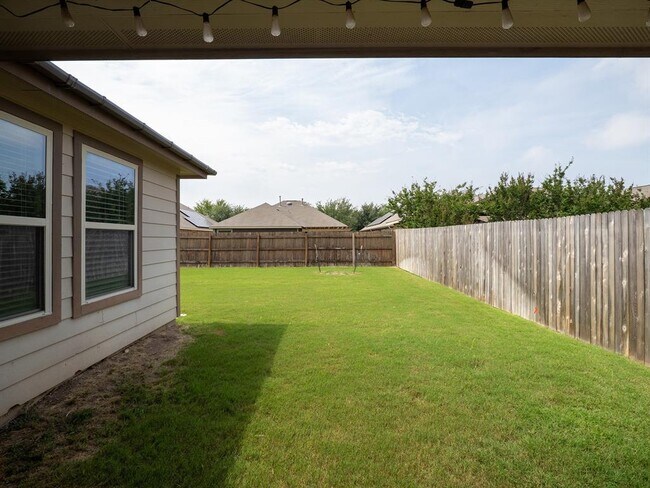 Building Photo - 238 Travertine Trail