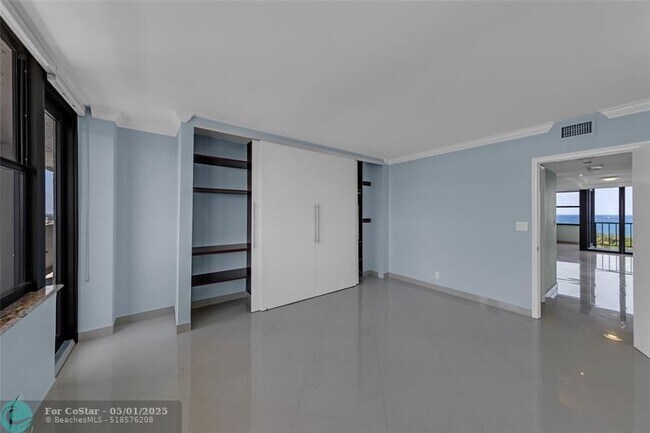 Building Photo - 936 Intracoastal Dr