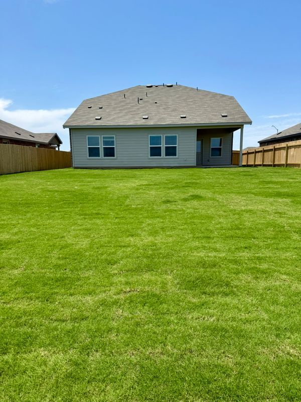 Building Photo - 306 Camargue Dr