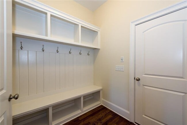 Building Photo - 6220 Leeward Tide Ct