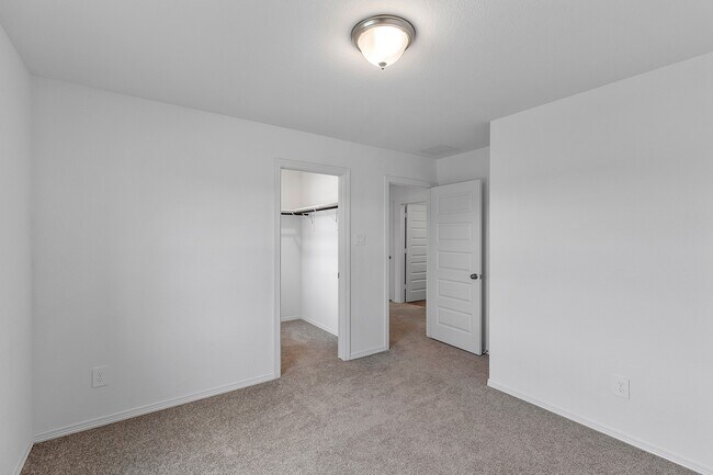 Building Photo - 9658 Caney Trails Rd