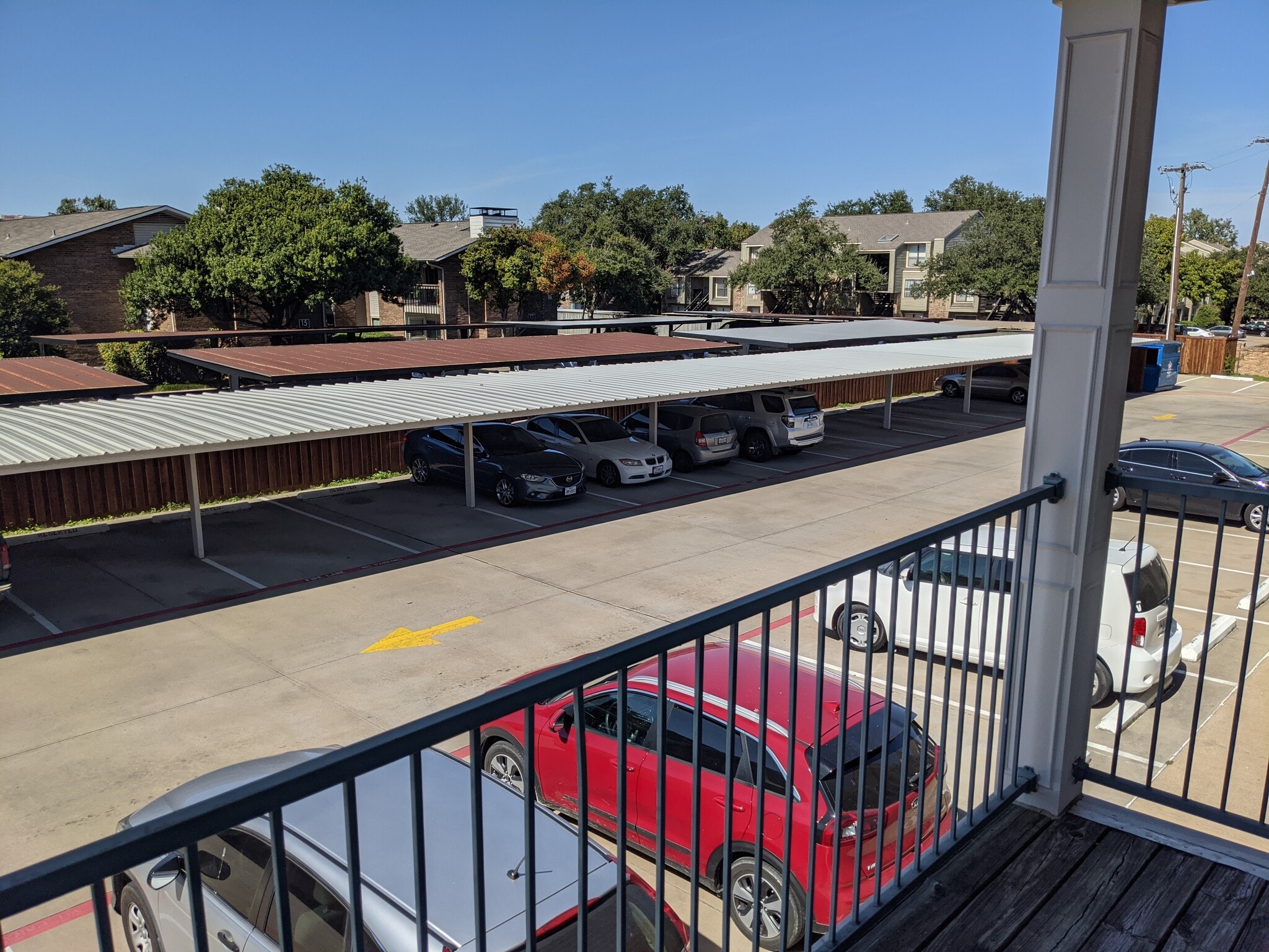 Parking lot, covered and uncovered parking - 5881 Preston View Blvd