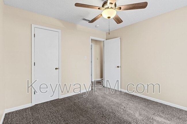 Building Photo - 4158 Arlington Rd