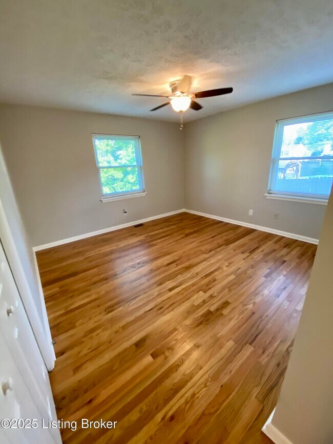 Building Photo - 3603 Willowwood Ct
