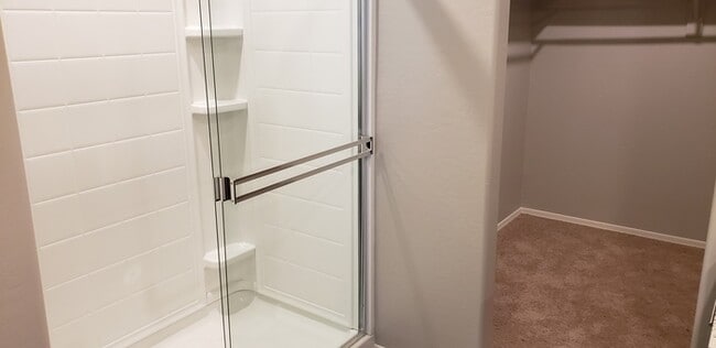 Building Photo - Beautifully upgraded home in Mission Ranch.