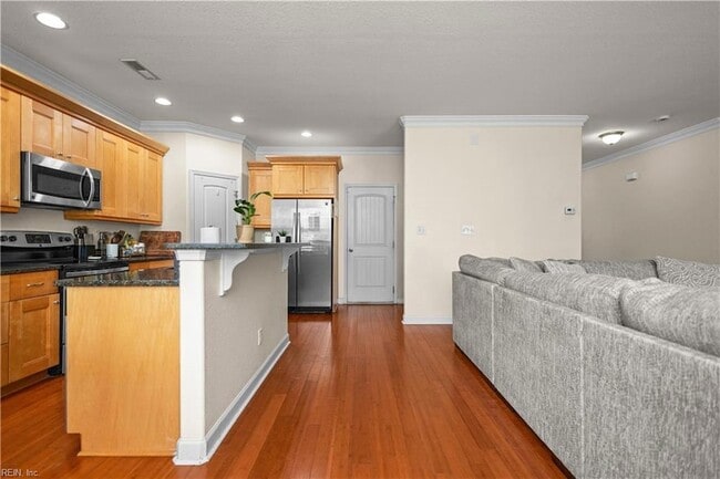 Building Photo - 3424 E Bonner Dr