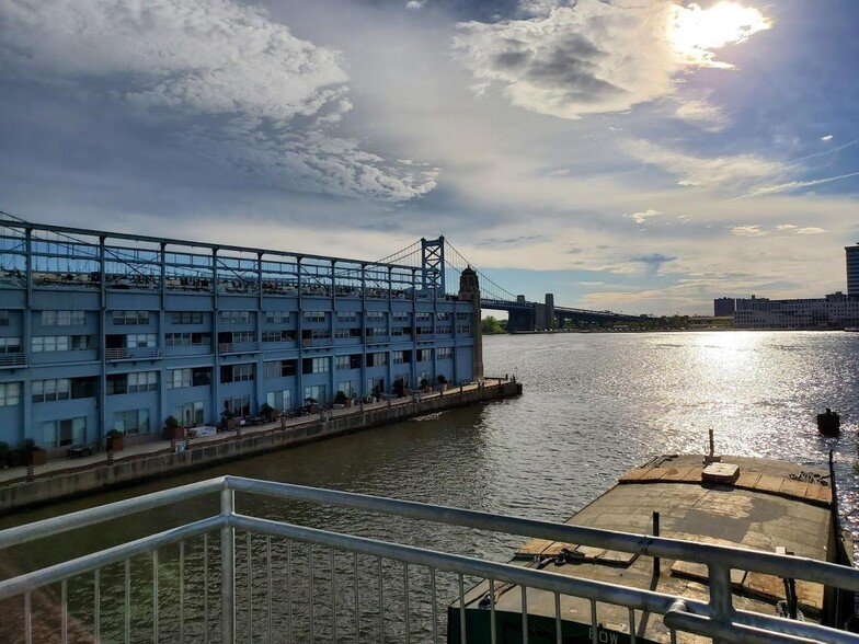 Building Photo - 3 N Christopher Columbus Blvd