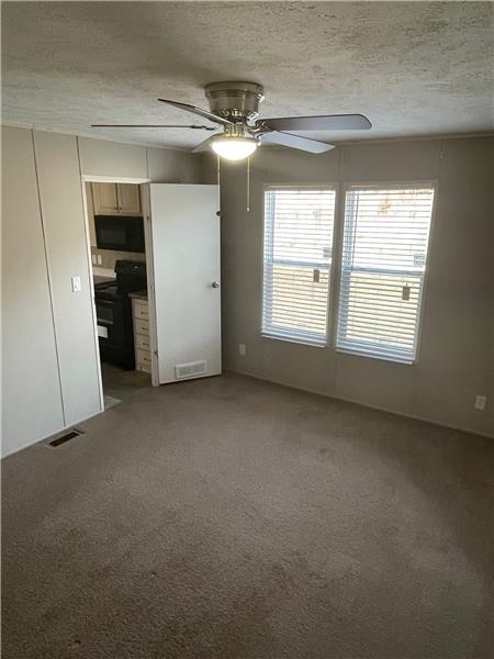 Building Photo - 1052 Howard Brown Rd