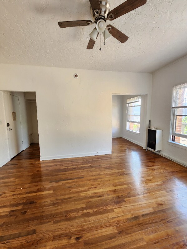 Building Photo - 1845 N Gramercy Pl