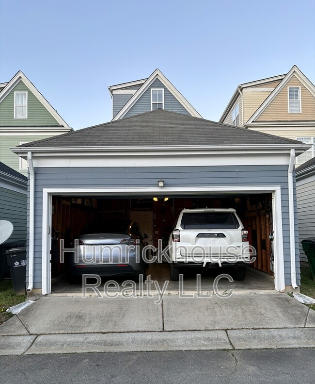 Building Photo - 515 Dubois Court