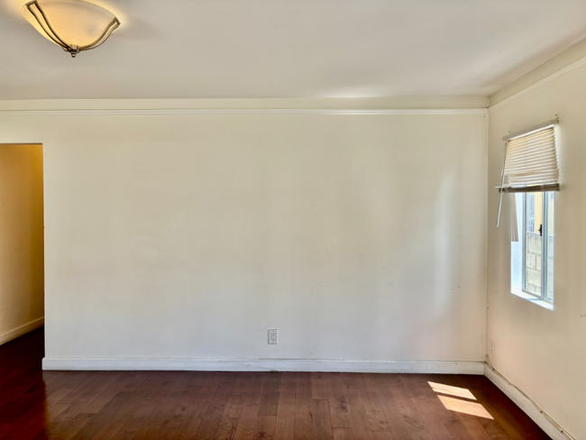 Building Photo - 5846 Haas Ave