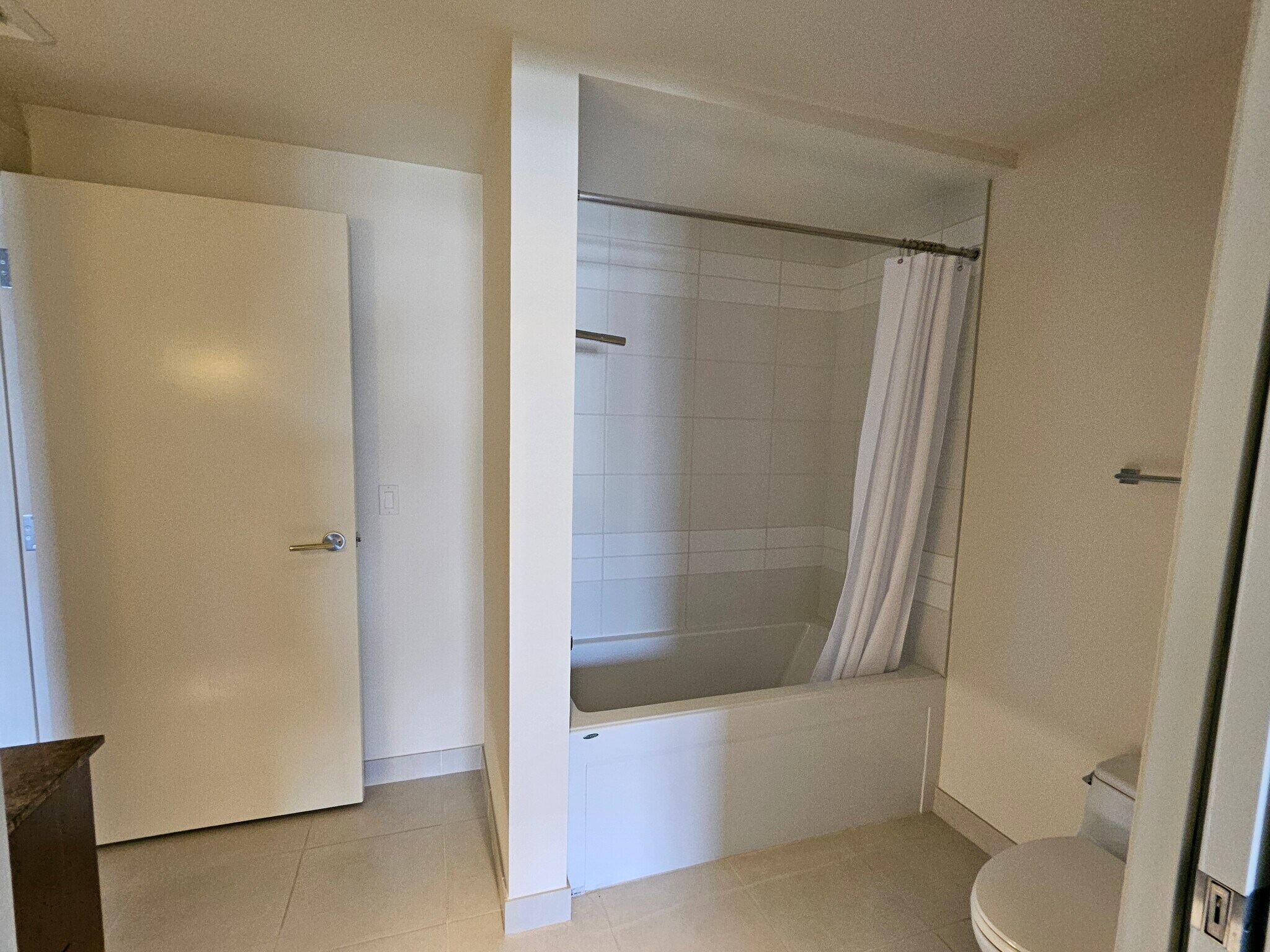 Secondary Bathroom - 1310 NW Naito Pky