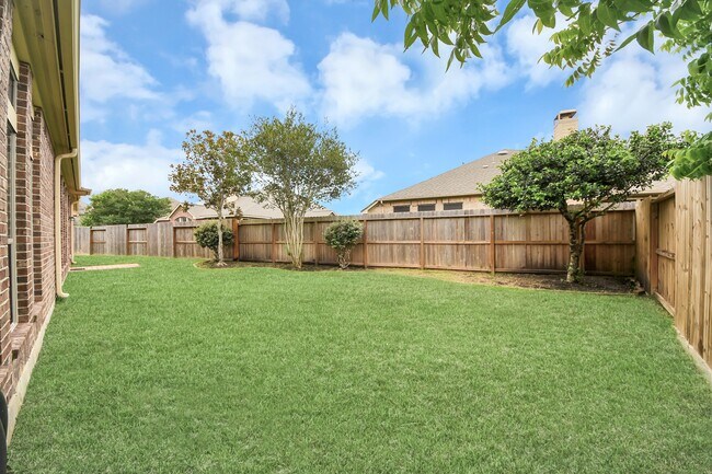 Building Photo - 5315 Troutline Ln