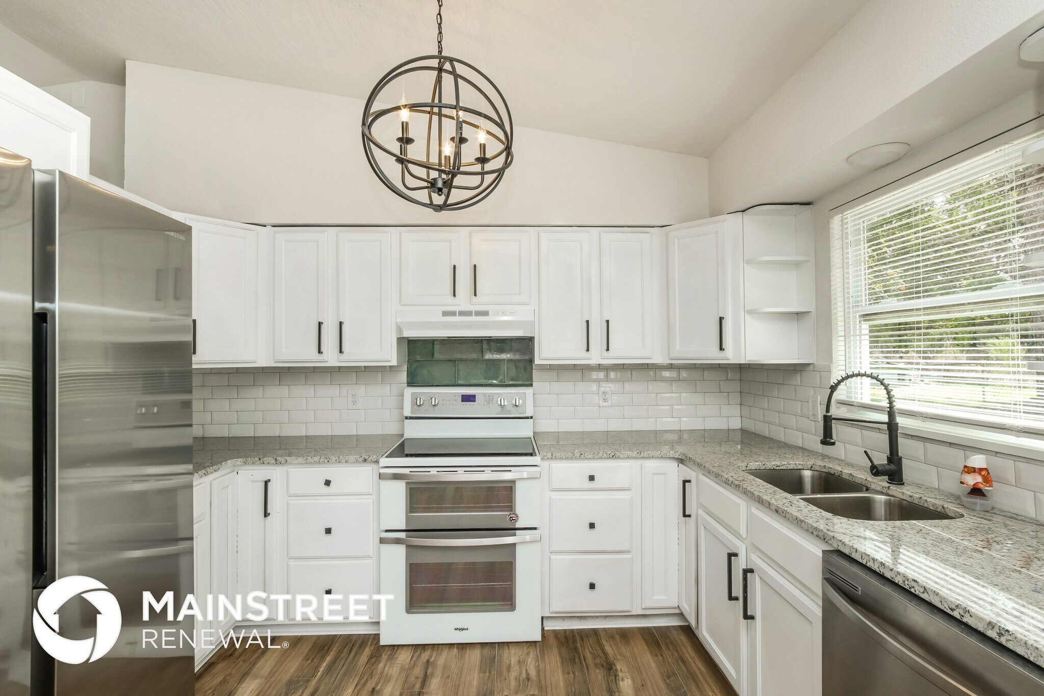 Building Photo - 764 Gelaso St SW