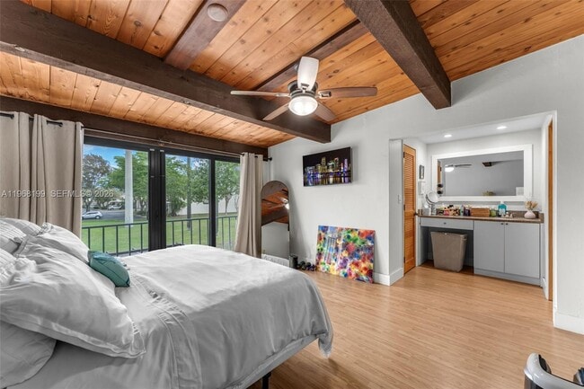 Building Photo - 7825 SW 103rd Pl