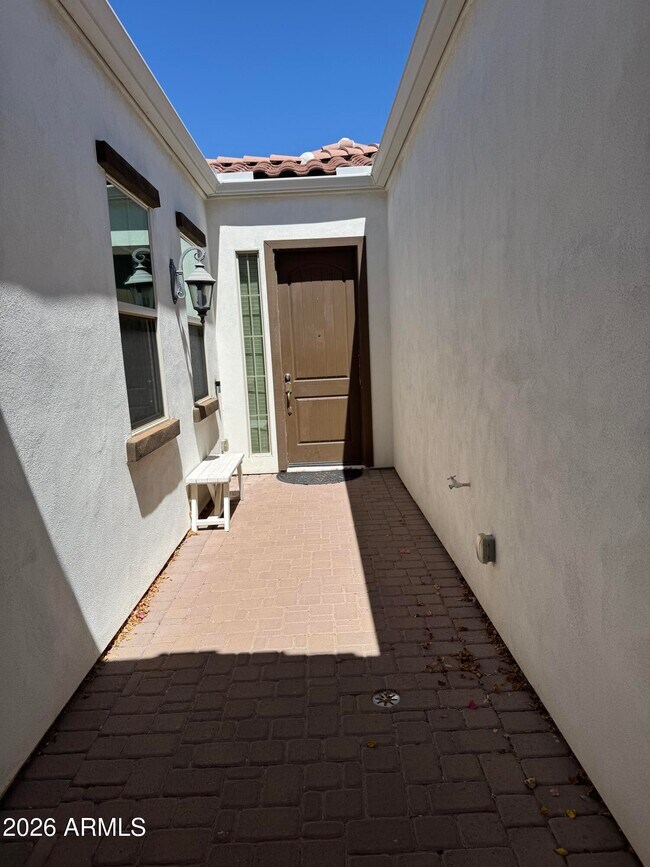 Building Photo - 5221 S Excimer