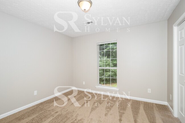 Building Photo - Coming HOME never felt so good!