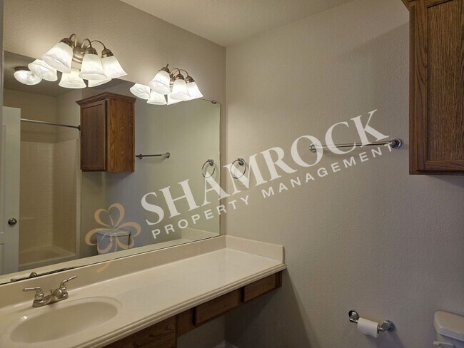 Building Photo - Sunwest Village Duplex