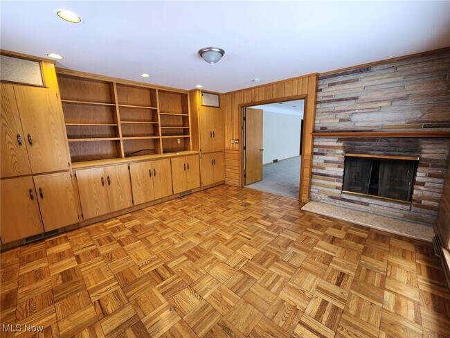 Building Photo - 23405 Ranch Rd