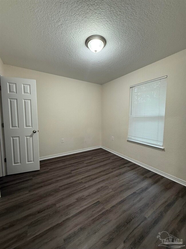 Building Photo - 6550 Maddox Rd