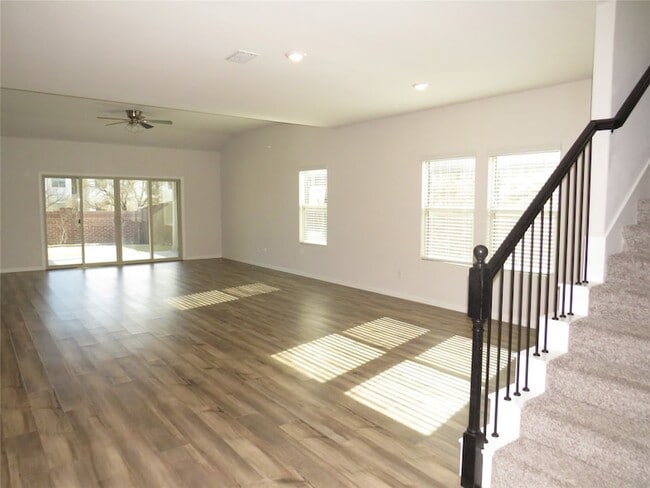 Building Photo - 3416 Chasemoor Dr